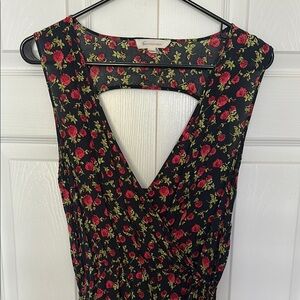 Vince Camuto Red and Green Sundress Sleeveless V-Neck
